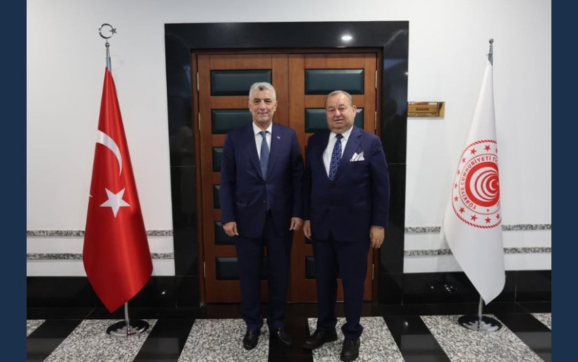 Yönetim Kurulu Başkanımız Şadan Doğan, Ticaret Bakanımız Prof. Dr. Ömer Bolat’ı Ticaret Bakanlığımızdaki makamında ziyaret etti.